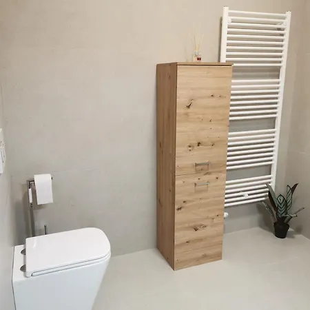 Atlas Διαμέρισμα *